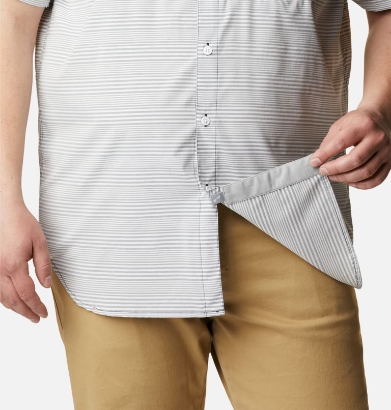 Men's Columbia Twisted Creek III Short Sleeve Shirts Stripe | Plus Size CA-S3085